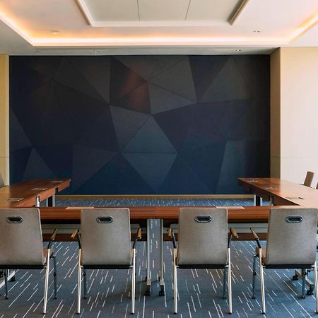 The Westin City Centre Bahrain Al Manamah Esterno foto Meeting room